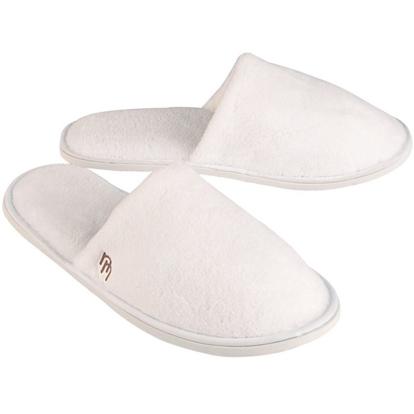 White Closed Fleece Travel Slipper