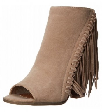 Rampage Womens Lauryn Fringe Natural