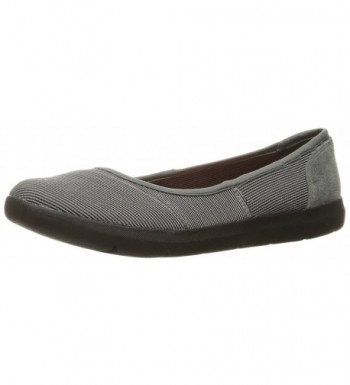 BareTraps Womens Isara Flat Black