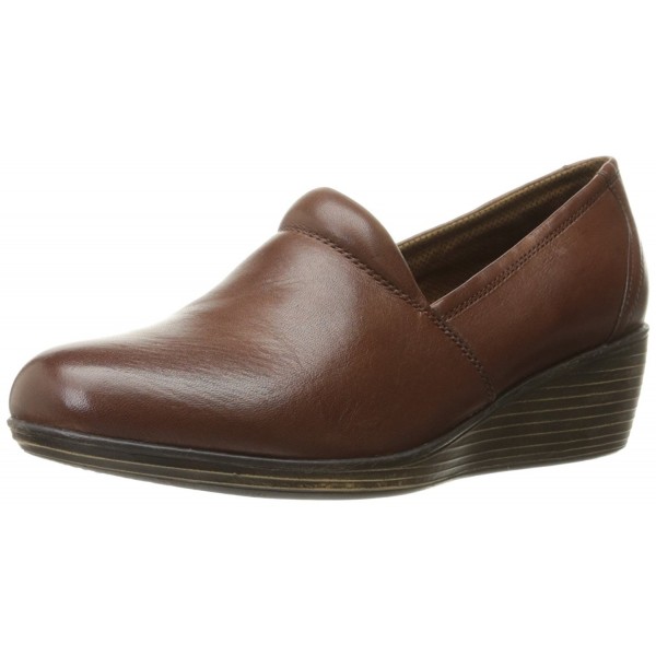 Women's Savannah Wedge Pump - Walnut - CF12EUKE2UV