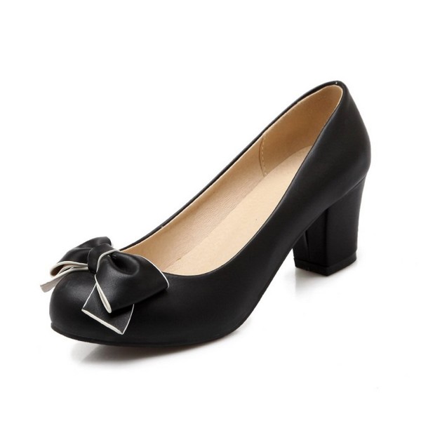 black court shoes round toe