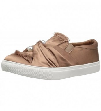 Report Womens Sneaker Copper Medium