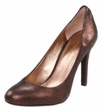 BCBGeneration Womens Lana Pump Ottone