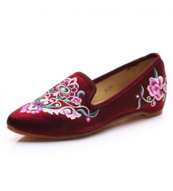 BeneAlways Embroidered Pointed Low Heeled Loafer