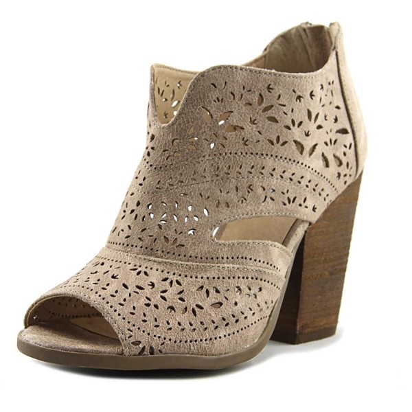 Not Rated Footwear Santana Bootie Cream 8 5